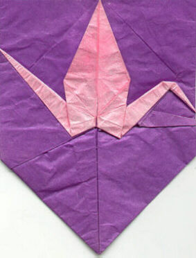 Shield with crane (logo of Nippon Origami Association)